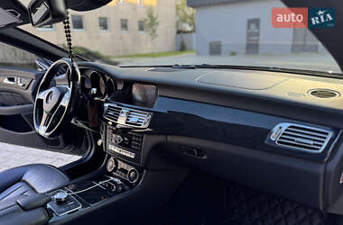 Купе Mercedes-Benz CLS-Class 2010 в 