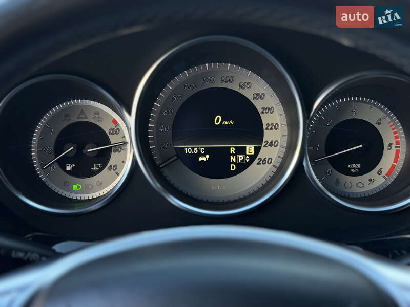 Купе Mercedes-Benz CLS-Class 2010 в Надворной