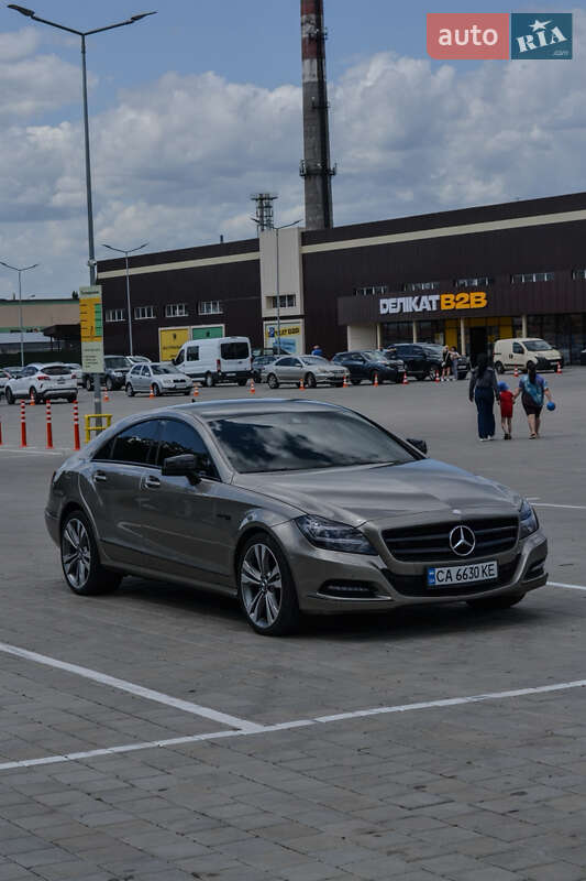 Седан Mercedes-Benz CLS-Class 2011 в Черкасах