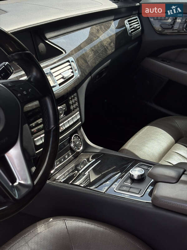 Седан Mercedes-Benz CLS-Class 2011 в Черкасах