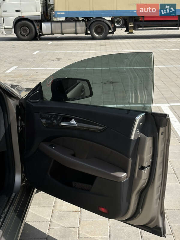 Седан Mercedes-Benz CLS-Class 2011 в Черкасах