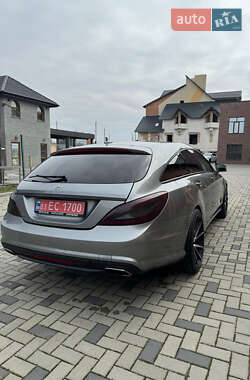 Универсал Mercedes-Benz CLS-Class 2012 в 