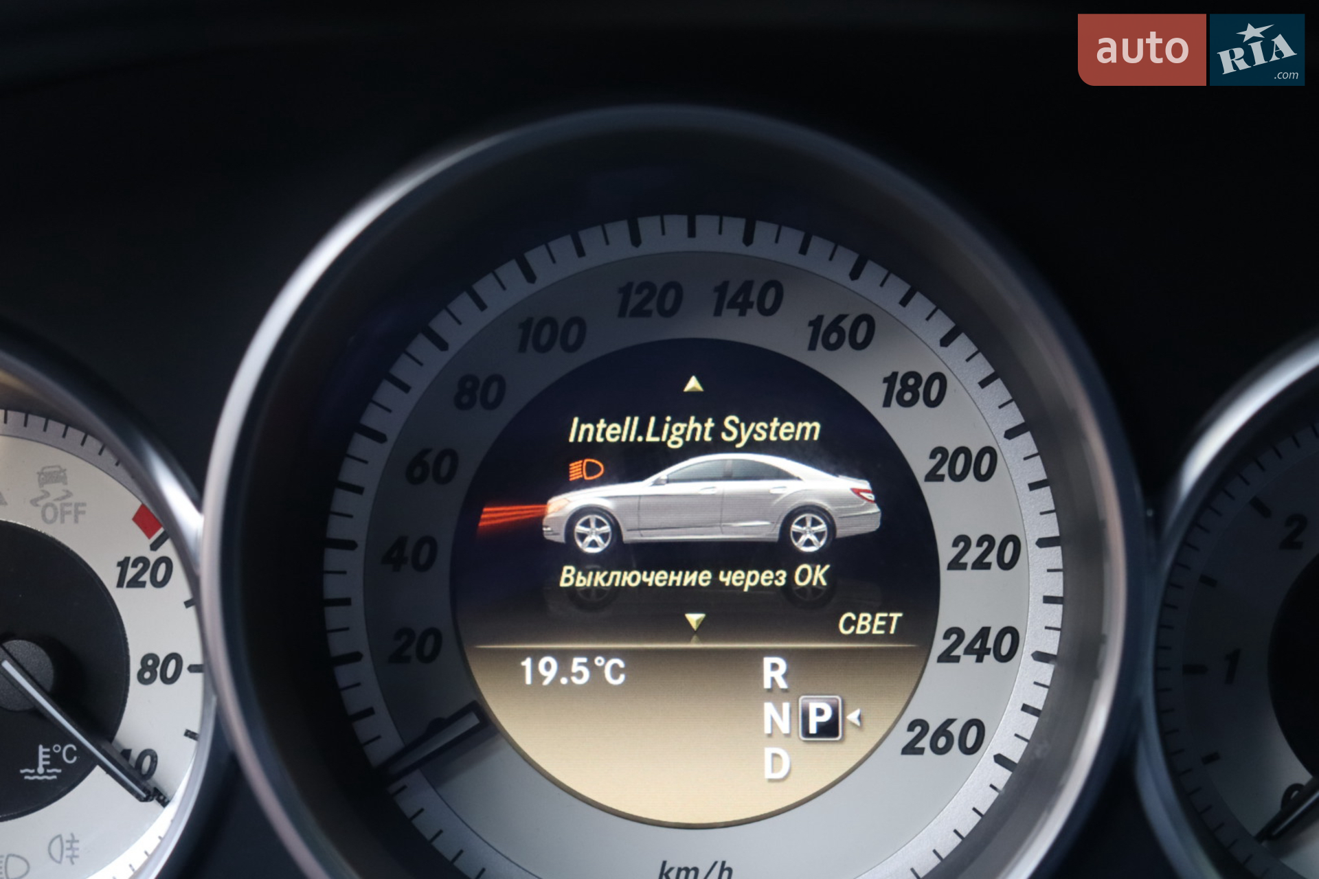 2012 Mercedes-Benz CLS-klasse - мініатюра 32