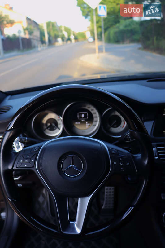 Седан Mercedes-Benz CLS-Class 2012 в Чернівцях
