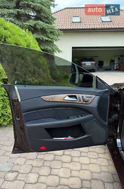 Седан Mercedes-Benz CLS-Class 2012 в 