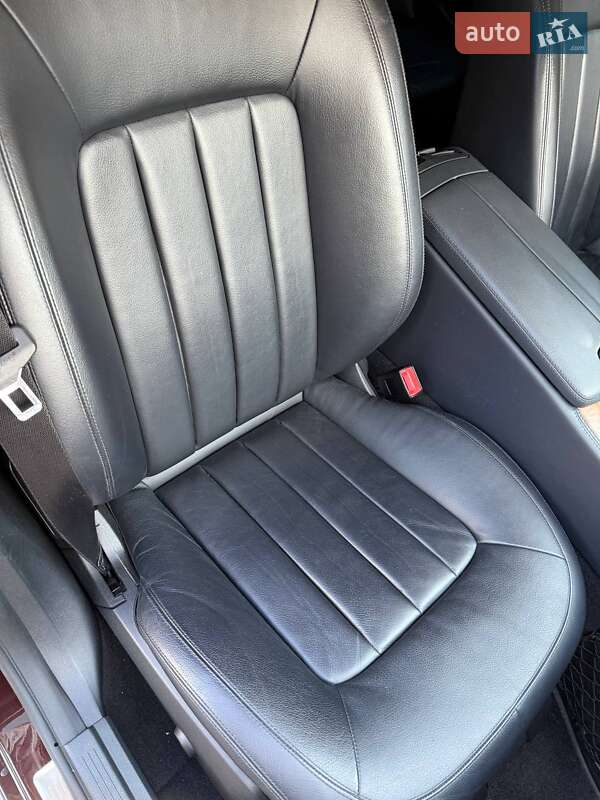 Седан Mercedes-Benz CLS-Class 2012 в Києві