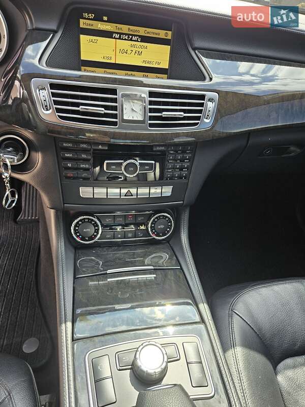 Седан Mercedes-Benz CLS-Class 2011 в Львове