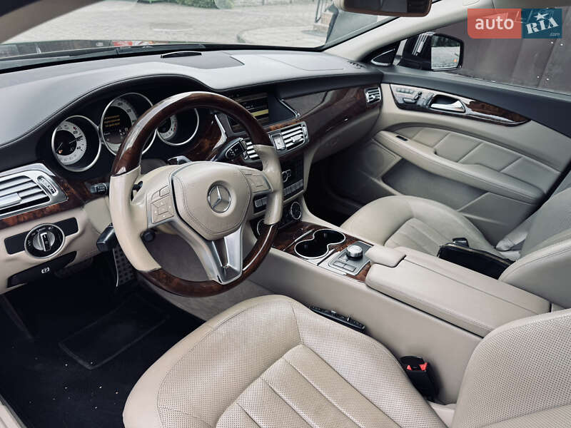 Седан Mercedes-Benz CLS-Class 2012 в Львове