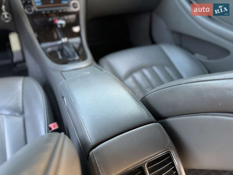 Купе Mercedes-Benz CLS-Class 2006 в Сваляві