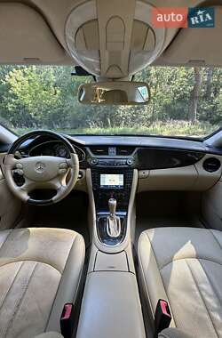 Купе Mercedes-Benz CLS-Class 2006 в 