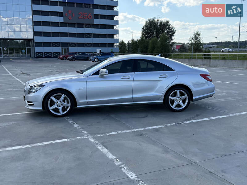 Седан Mercedes-Benz CLS-Class 2012 в Києві фото 4 Седан Mercedes-Benz CLS-Class 2012 в Києві