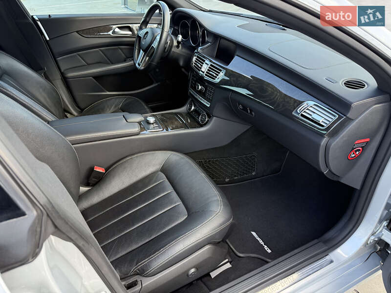 Седан Mercedes-Benz CLS-Class 2012 в Києві