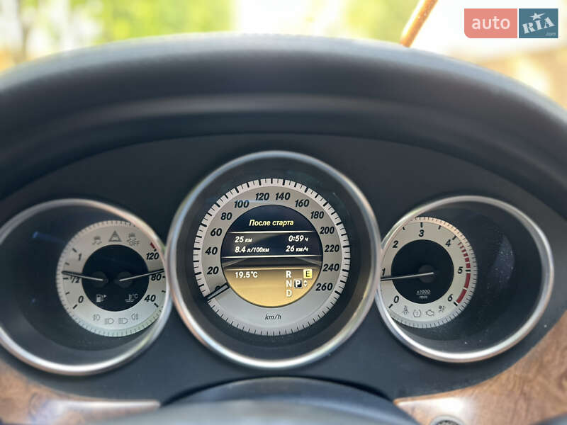 Седан Mercedes-Benz CLS-Class 2012 в Львове