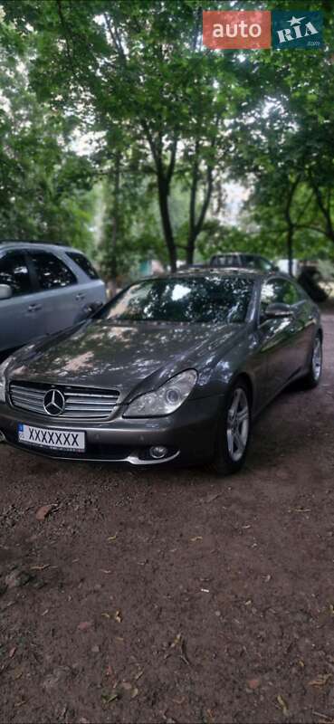 Mercedes-Benz CLS-Class 2005