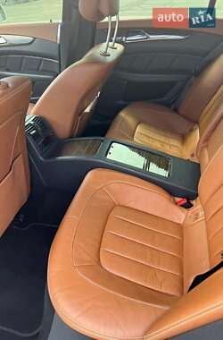 Седан Mercedes-Benz CLS-Class 2015 в 