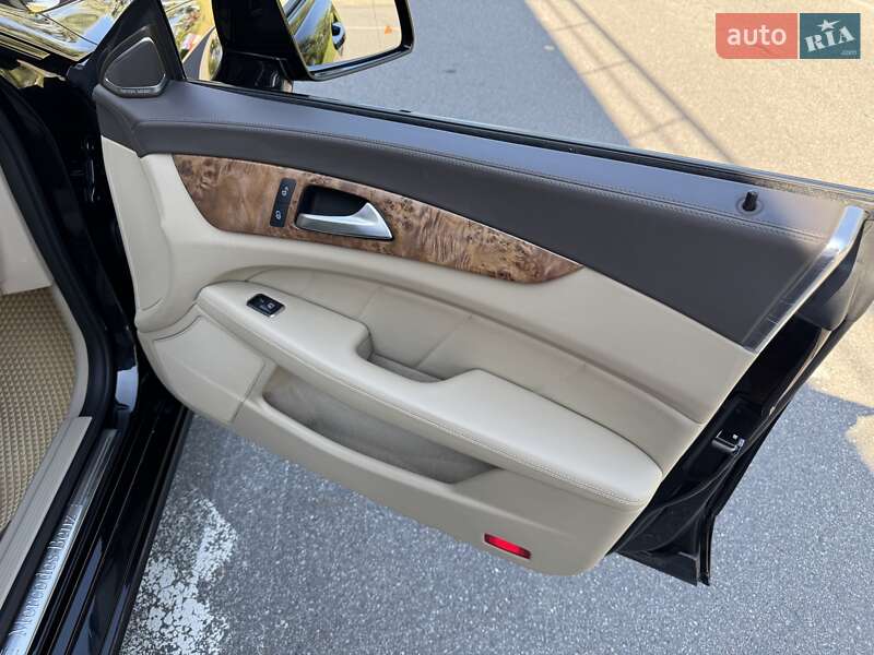 Седан Mercedes-Benz CLS-Class 2012 в Киеве