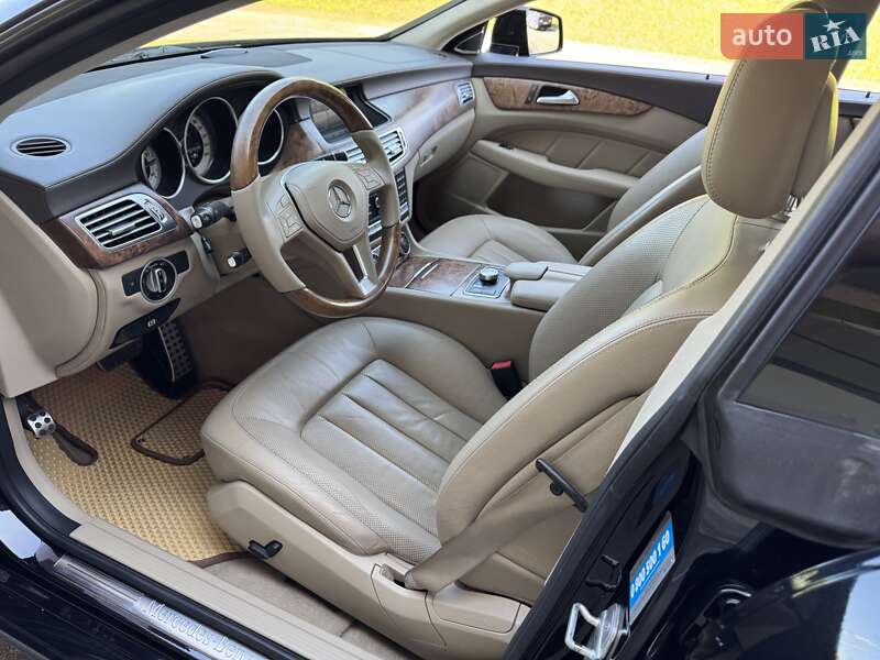 Седан Mercedes-Benz CLS-Class 2012 в Киеве