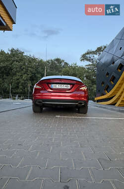 Седан Mercedes-Benz CLS-Class 2015 в 