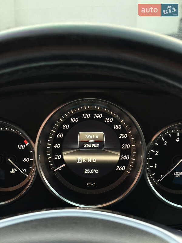 Седан Mercedes-Benz CLS-Class 2011 в Черкасах