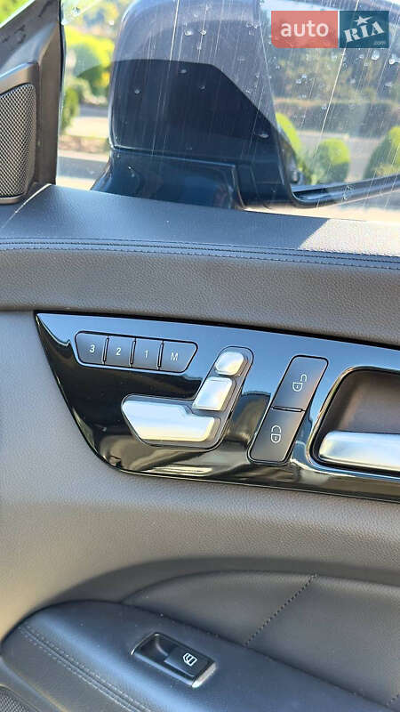 Седан Mercedes-Benz CLS-Class 2011 в Одессе фото 8 Седан Mercedes-Benz CLS-Class 2011 в Одессе