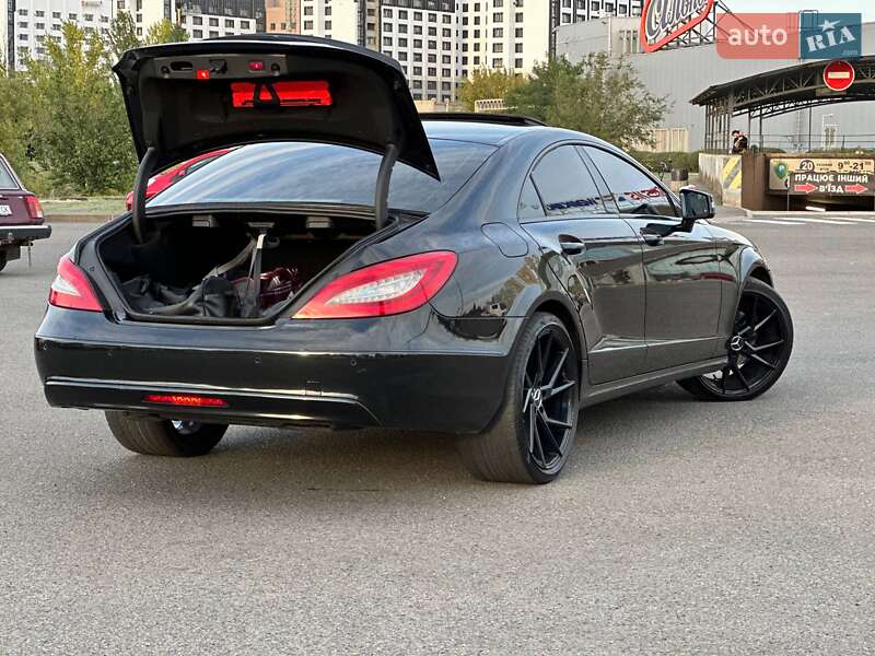 Седан Mercedes-Benz CLS-Class 2012 в Кривом Роге