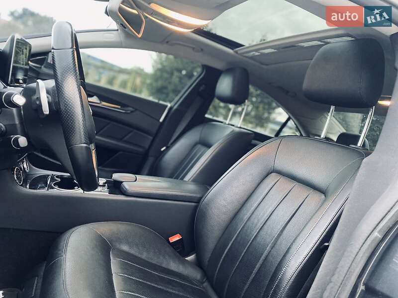 Седан Mercedes-Benz CLS-Class 2015 в Києві
