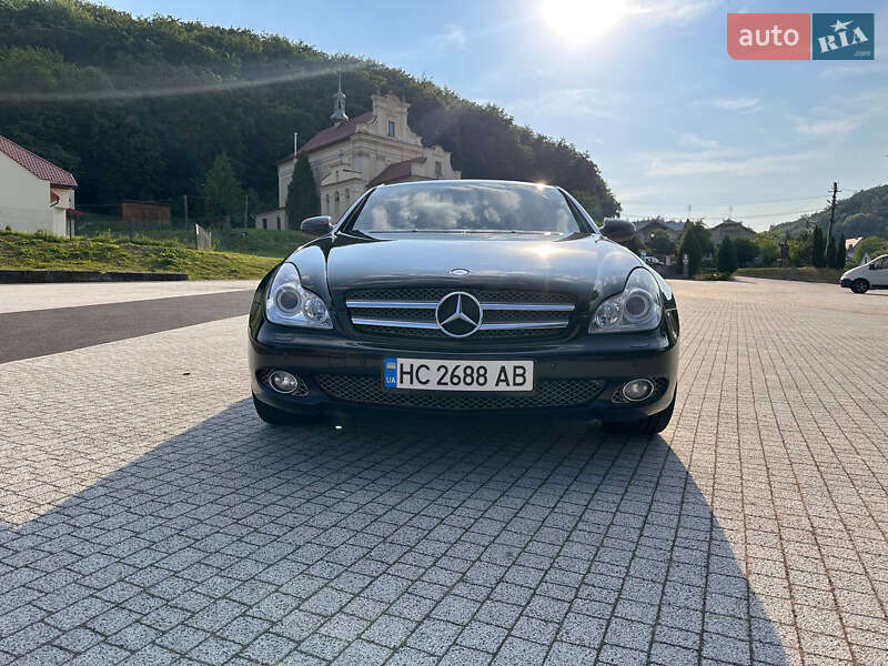 Купе Mercedes-Benz CLS-Class 2010 в Львові