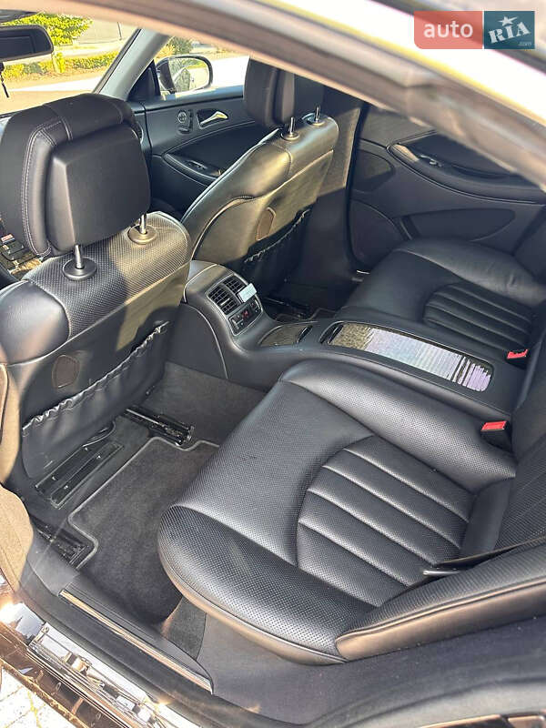 Купе Mercedes-Benz CLS-Class 2010 в Львові