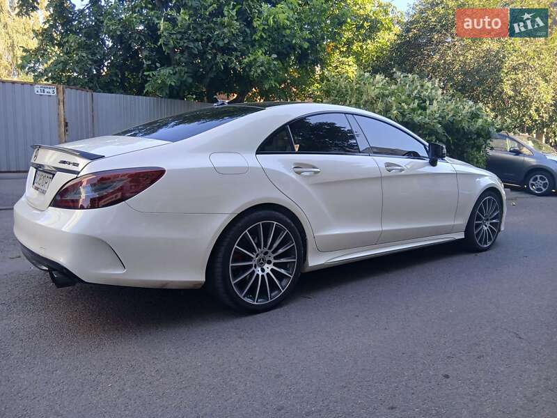 Седан Mercedes-Benz CLS-Class 2016 в Вінниці