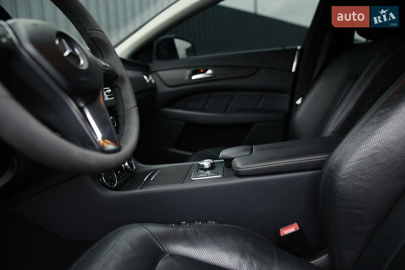 Седан Mercedes-Benz CLS-Class 2011 в Житомирі