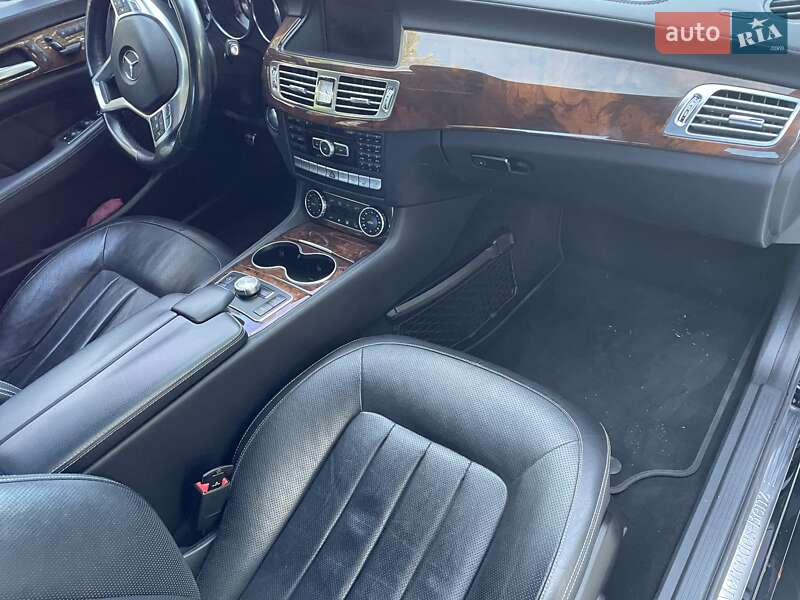 Седан Mercedes-Benz CLS-Class 2014 в Запорожье