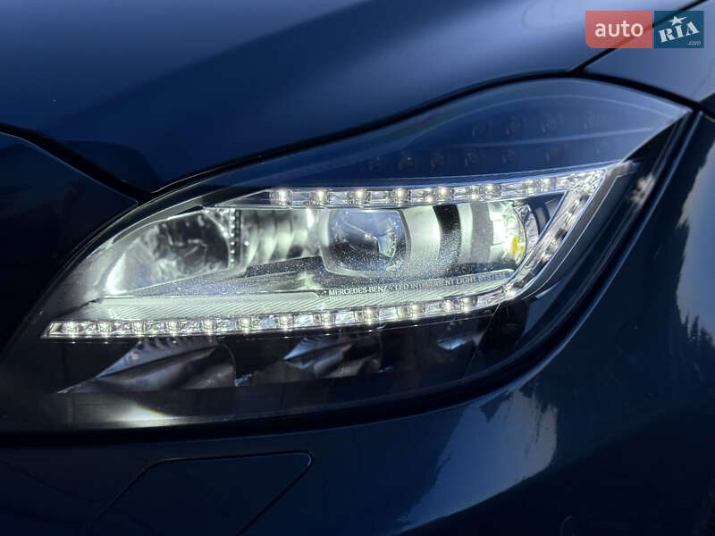 Седан Mercedes-Benz CLS-Class 2014 в Дубні