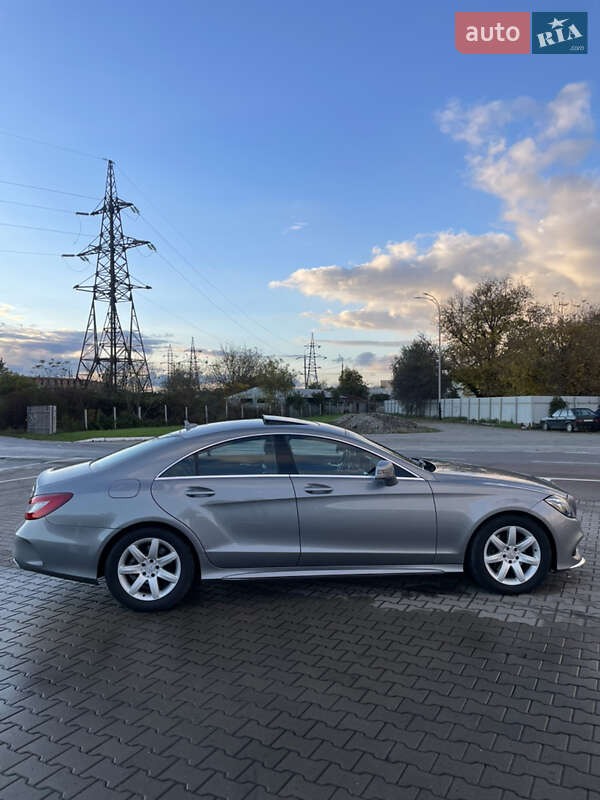 Седан Mercedes-Benz CLS-Class 2015 в Чернівцях