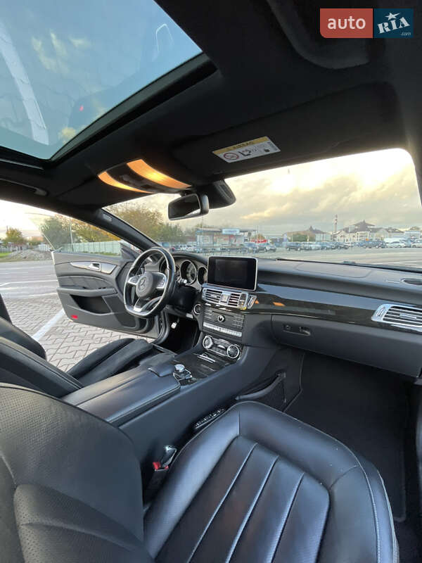 Седан Mercedes-Benz CLS-Class 2015 в Чернівцях