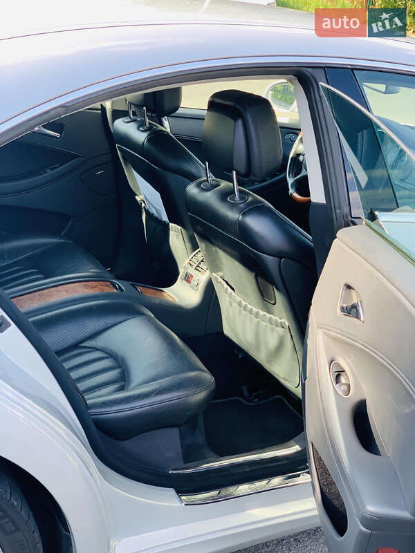 Седан Mercedes-Benz CLS-Class 2007 в Киеве