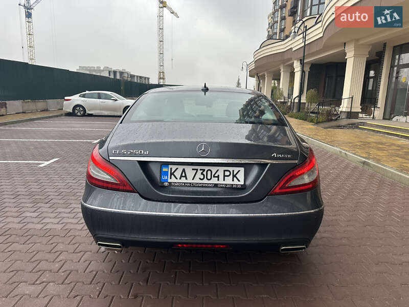 Седан Mercedes-Benz CLS-Class 2015 в Києві фото 22 Седан Mercedes-Benz CLS-Class 2015 в Києві