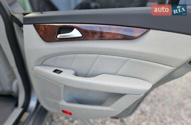 Седан Mercedes-Benz CLS-Class 2014 в  фото 71 Седан Mercedes-Benz CLS-Class 2014 в