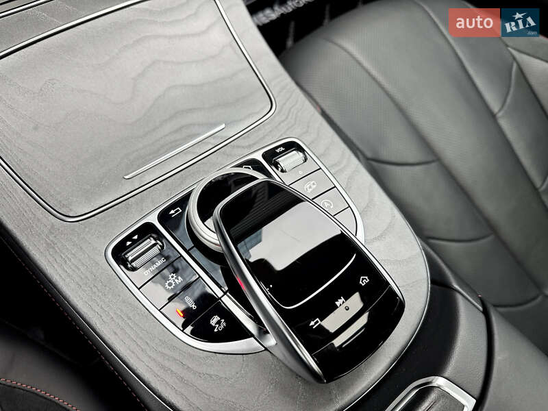 Купе Mercedes-Benz CLS-Class 2019 в Києві фото 42 Купе Mercedes-Benz CLS-Class 2019 в Києві