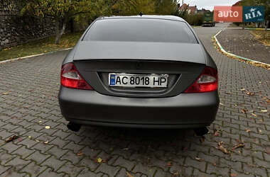 Купе Mercedes-Benz CLS-Class 2005 в  фото 6 Купе Mercedes-Benz CLS-Class 2005 в