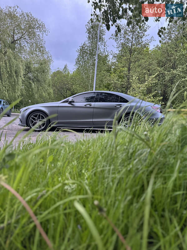 Седан Mercedes-Benz CLS-Class 2016 в Ровно фото 79 Седан Mercedes-Benz CLS-Class 2016 в Ровно