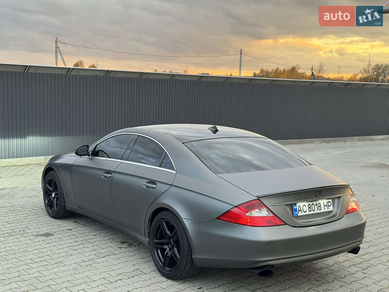 Mercedes-Benz CLS-Class 2005 Mercedes-Benz CLS-Class 2005