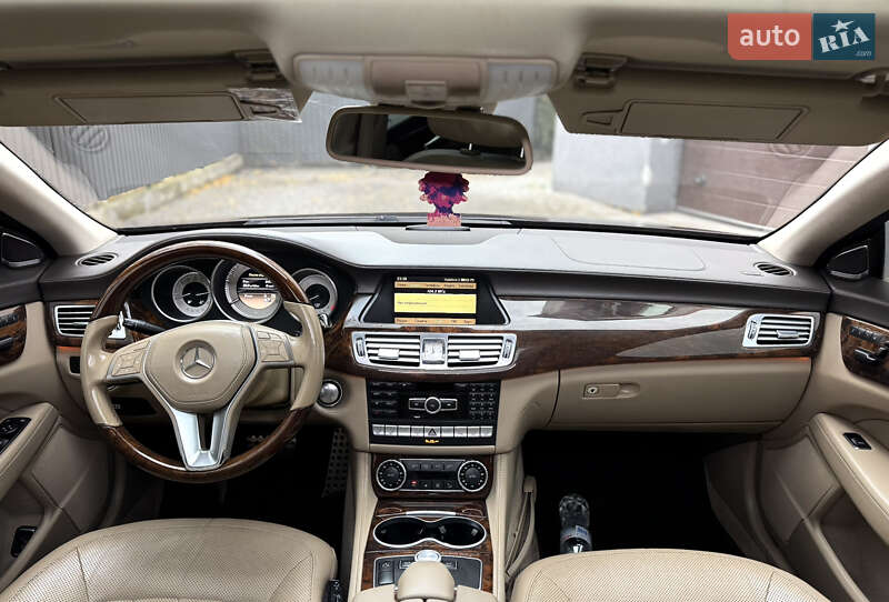 Седан Mercedes-Benz CLS-Class 2012 в Ивано-Франковске фото 21 Седан Mercedes-Benz CLS-Class 2012 в Ивано-Франковске