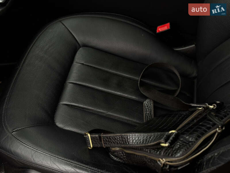 Седан Mercedes-Benz CLS-Class 2015 в Киеве