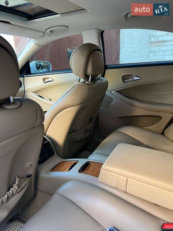 Купе Mercedes-Benz CLS-Class 2005 в Киеве фото 12 Купе Mercedes-Benz CLS-Class 2005 в Киеве