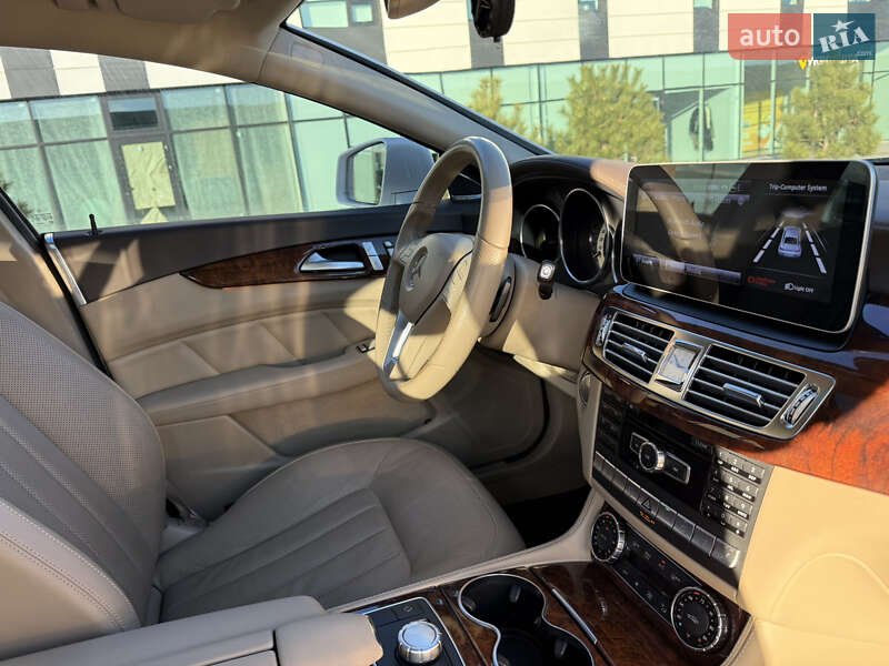 Седан Mercedes-Benz CLS-Class 2014 в Хмельницькому фото 54 Седан Mercedes-Benz CLS-Class 2014 в Хмельницькому