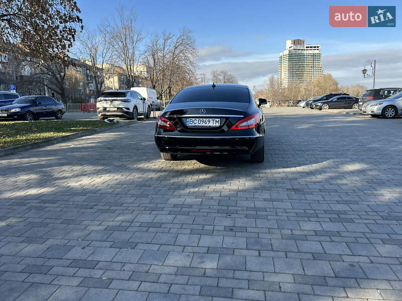 Седан Mercedes-Benz CLS-Class 2012 в Днепре