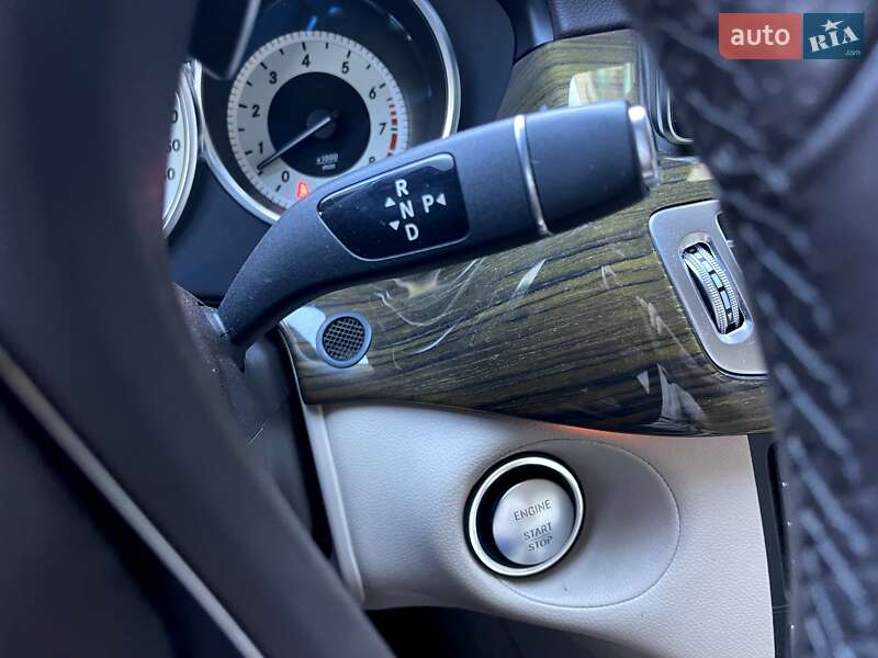 Седан Mercedes-Benz CLS-Class 2014 в Чернігові