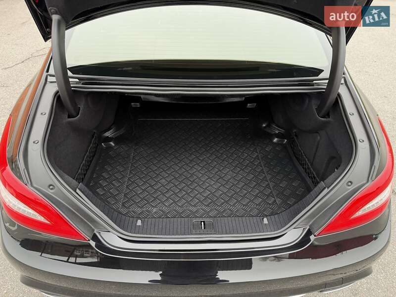Седан Mercedes-Benz CLS-Class 2012 в Києві