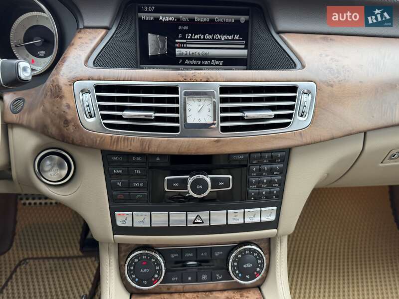 Седан Mercedes-Benz CLS-Class 2012 в Києві