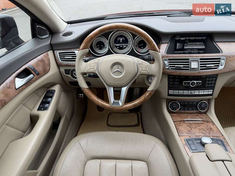 Седан Mercedes-Benz CLS-Class 2012 в Києві